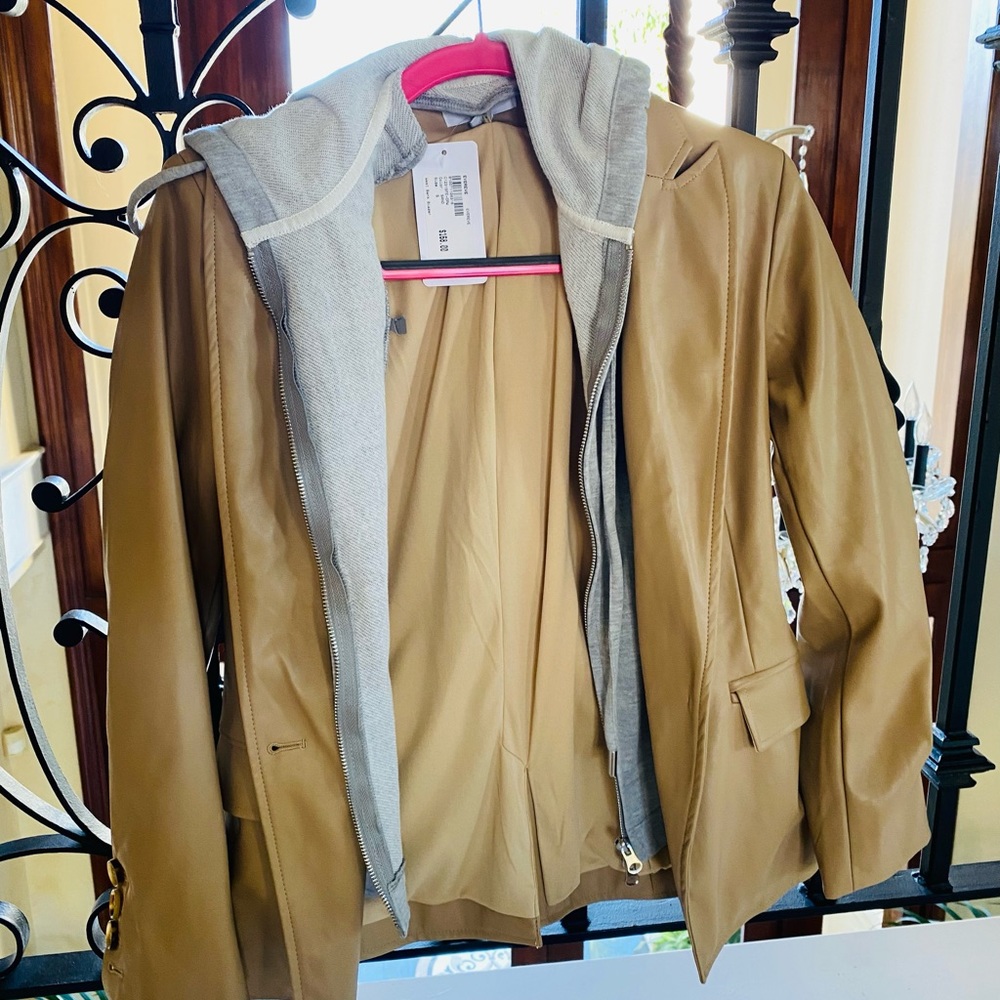 Brand: Evereve, size: S, color: Sand